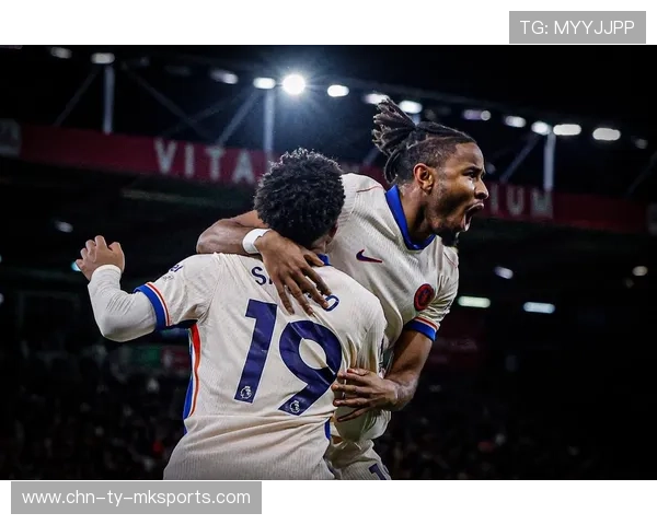 切尔西长传快攻，恩昆库单刀冷静推射得分