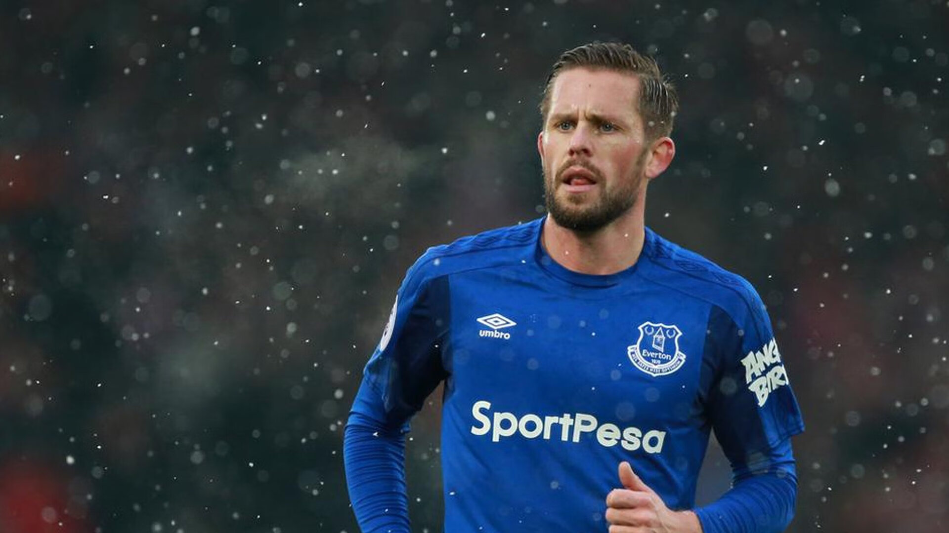 欧洲杯变阵奇招：战术奇兵引领潮流！，欧洲杯战记